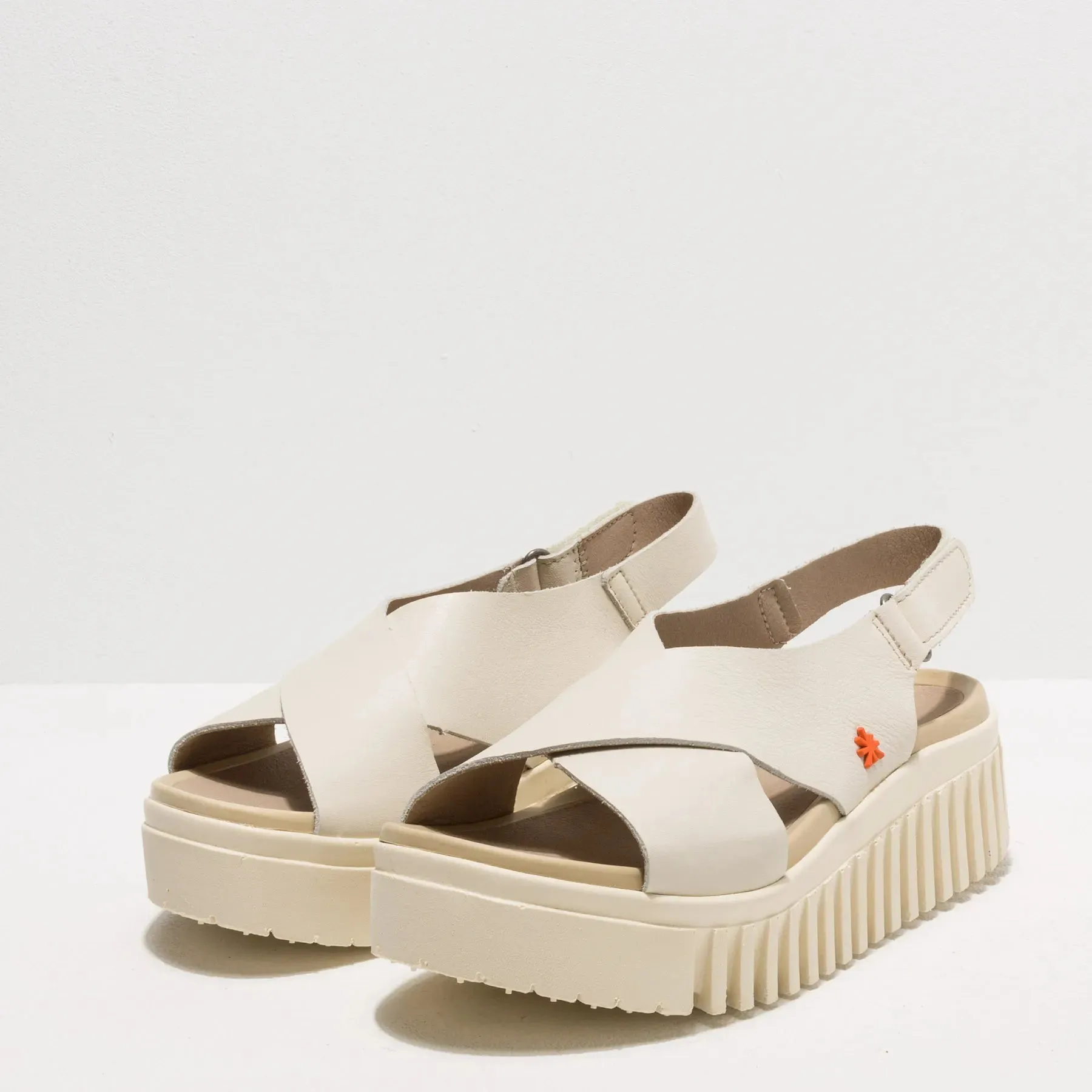 ART Brighton Sandal Cream