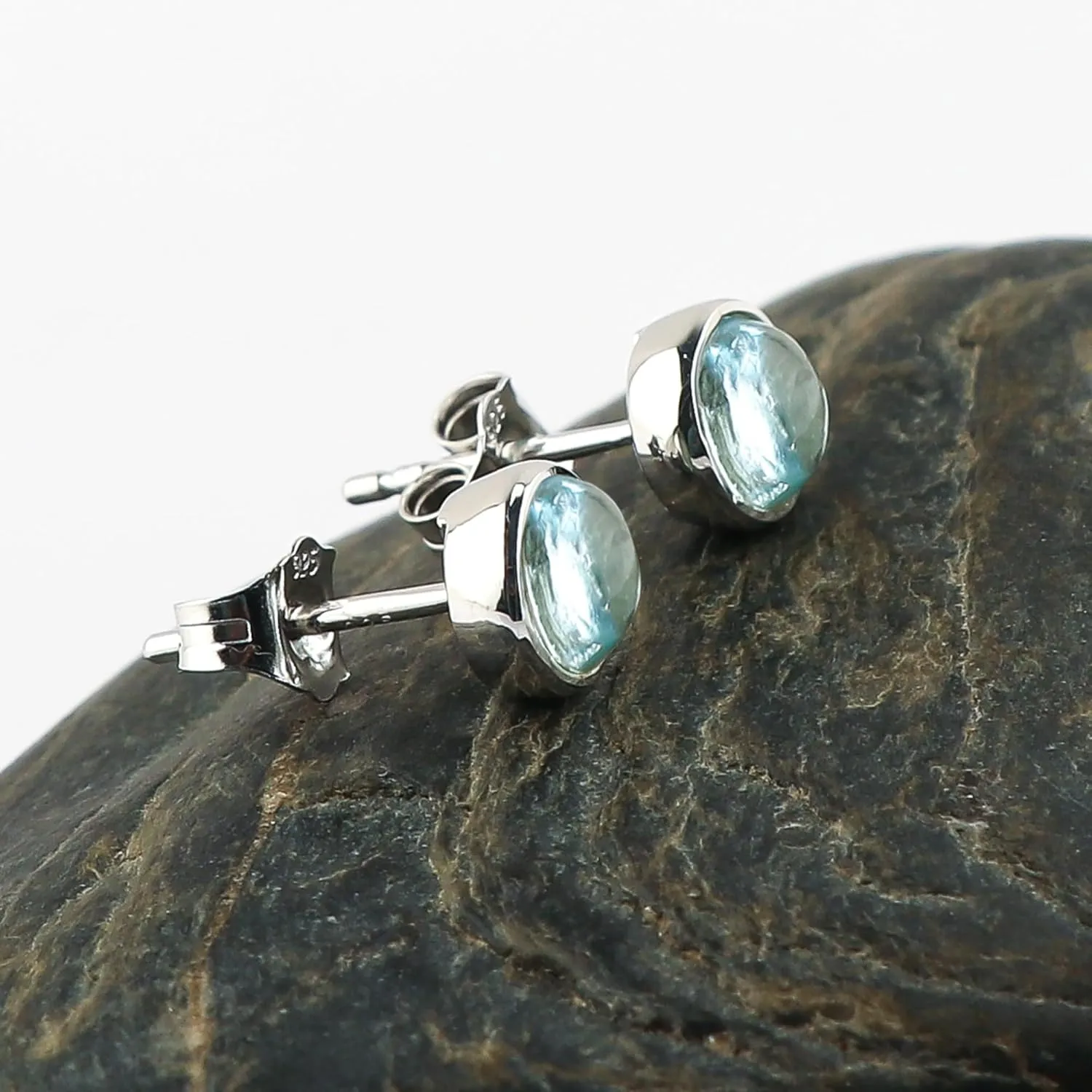 CRYSTALIS 6mm Swiss Blue Topaz Round Stud Earring Set Jewelry for Women, Minimalist Jewelry, Bezel Setting, Plain Cabochon, Natural Gemstone, Chakra Healing Crystal Jewelry, 925 Sterling Silver