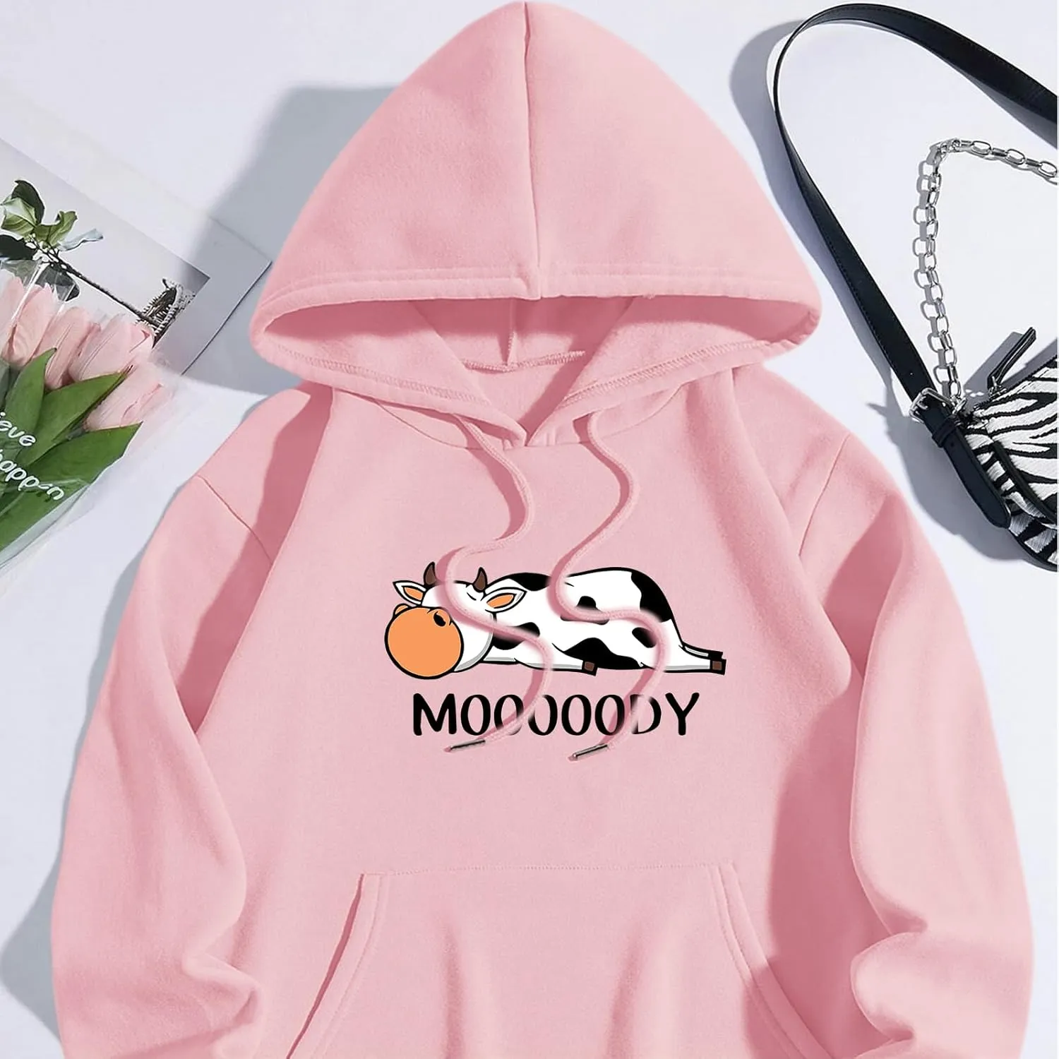 Cute Cow Print Graphic Hoodie For Women Funny Aesthetic Sweatshirts With Pockets Casual Fleece Pullover Sweaters