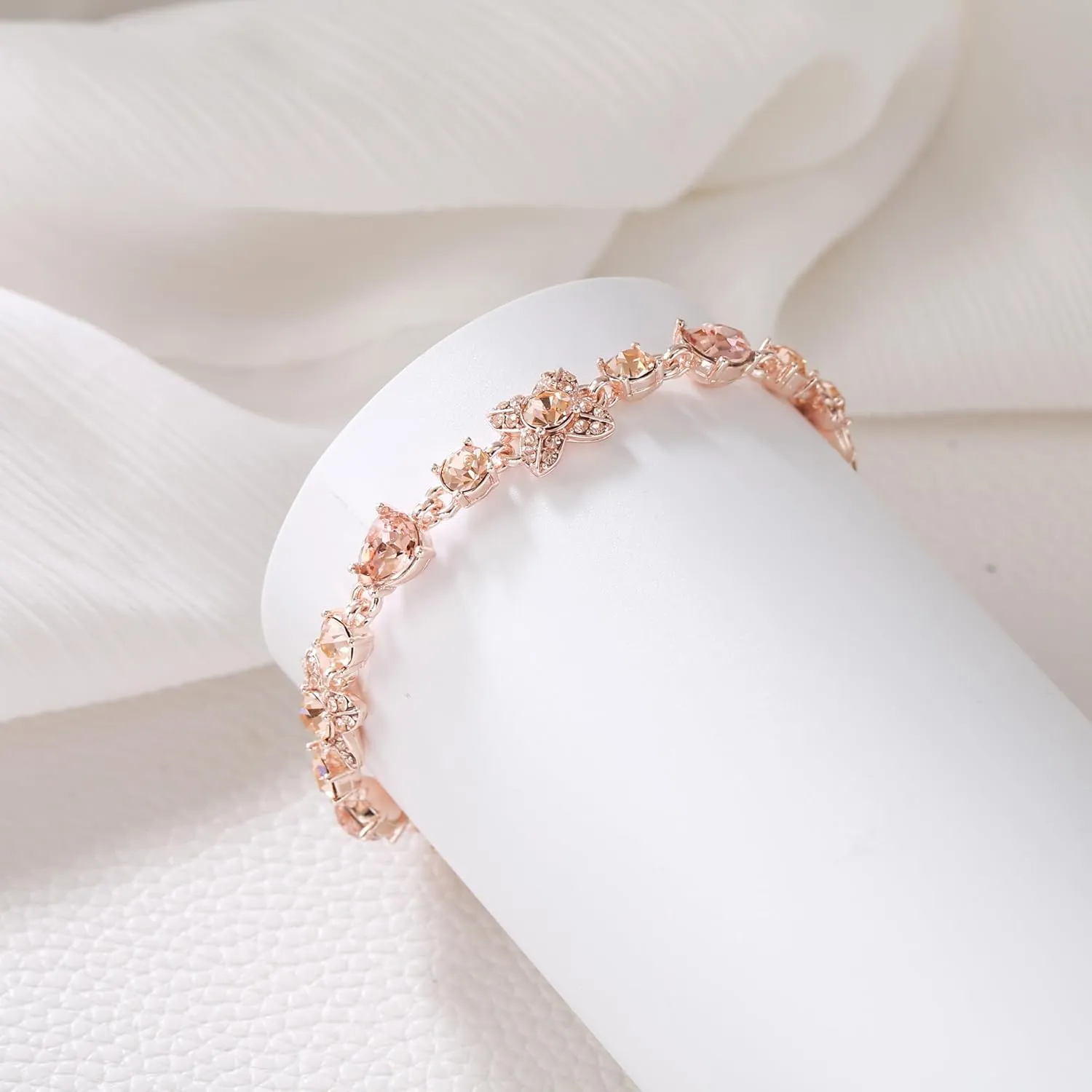 EleQueen Teardrop Bridal Jewelry for Women, Rhinestone Waterdrop Four Leaf Clover Bracelet for Women Prom Jewelry