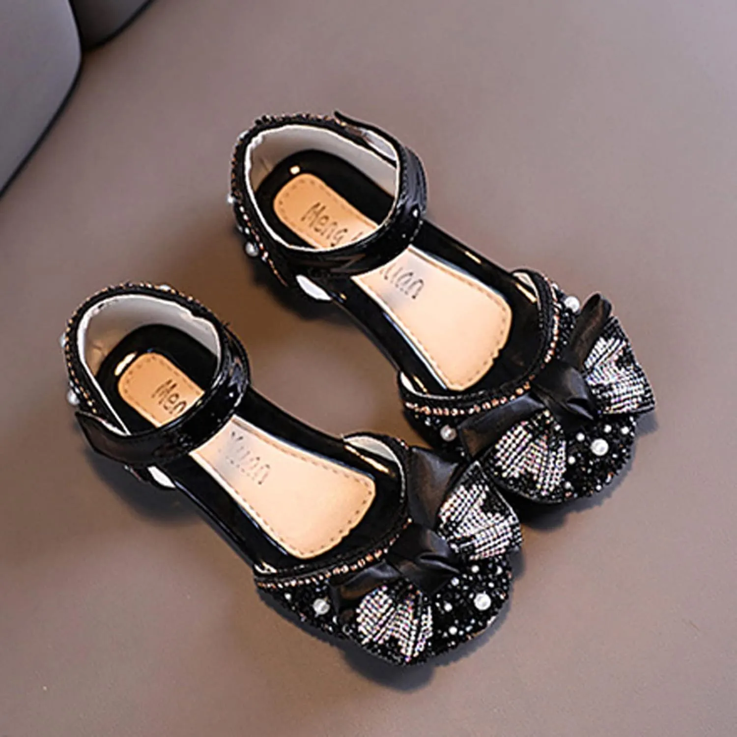 Fashion Spring and Summer Children Dance Shoes Girls Dress Show Princess Shoes Pearl Bowknot Kids Squeaky Shoes Girls