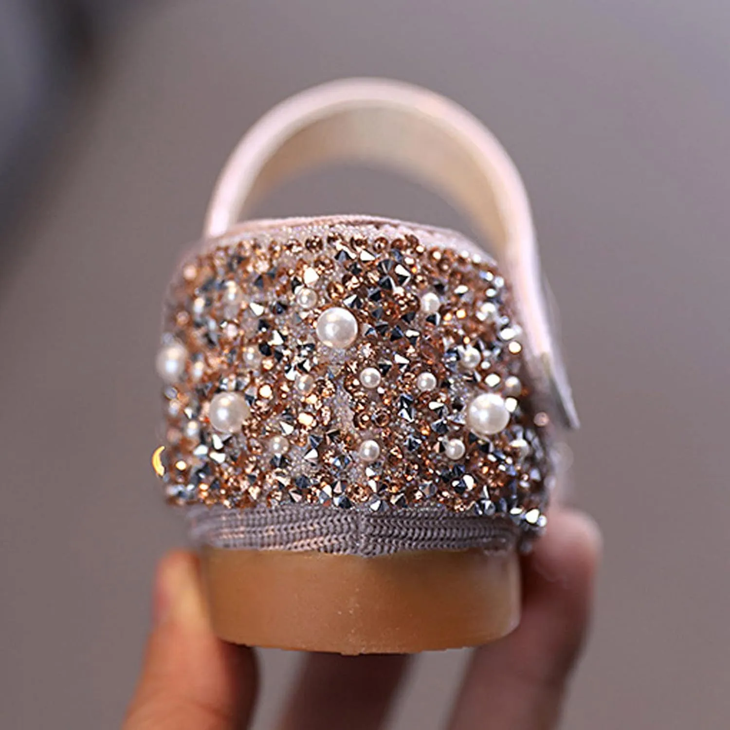 Fashion Spring and Summer Children Dance Shoes Girls Dress Show Princess Shoes Pearl Bowknot Kids Squeaky Shoes Girls