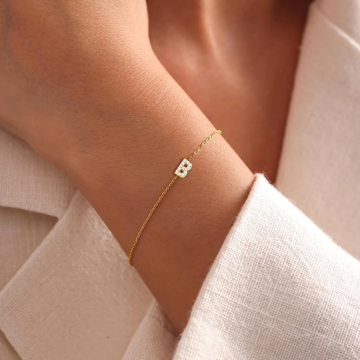 Gold Initial Bracelets for Women, Dainty 14K Gold Plated Letter Initial Bracelet for Women, Cute Layered Box Chain Gold Bracelets for Women Trendy Jewelry
