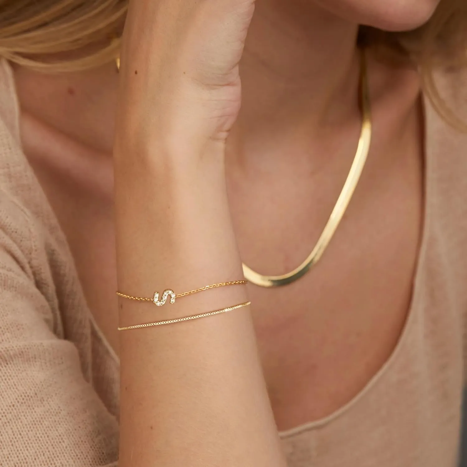 Gold Initial Bracelets for Women, Dainty 14K Gold Plated Letter Initial Bracelet for Women, Cute Layered Box Chain Gold Bracelets for Women Trendy Jewelry
