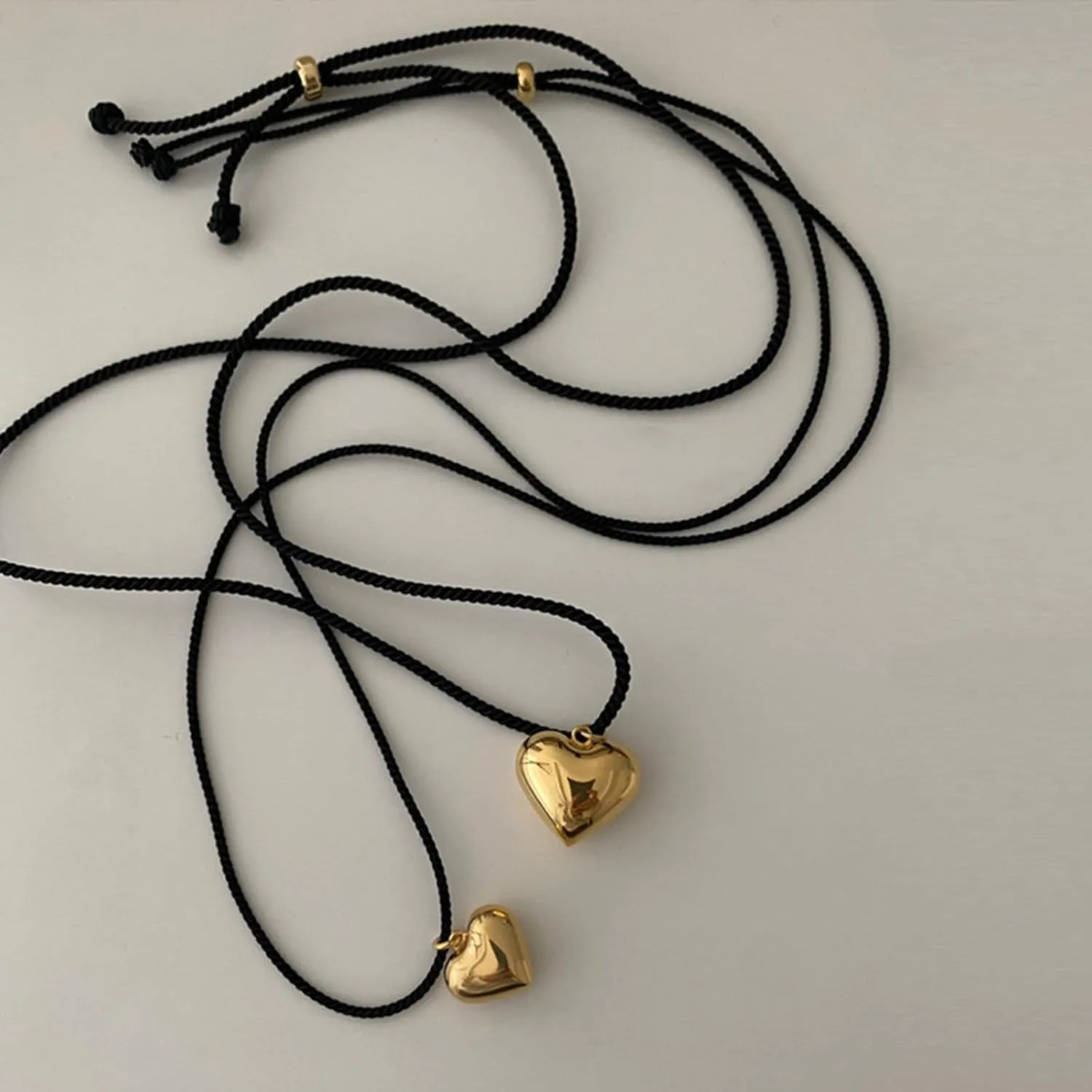 Heart Pendant Necklace Minimalist Heart Charm Choker Chain Jewelry for Women Cotton Rope Clavicle Chain Jewelry