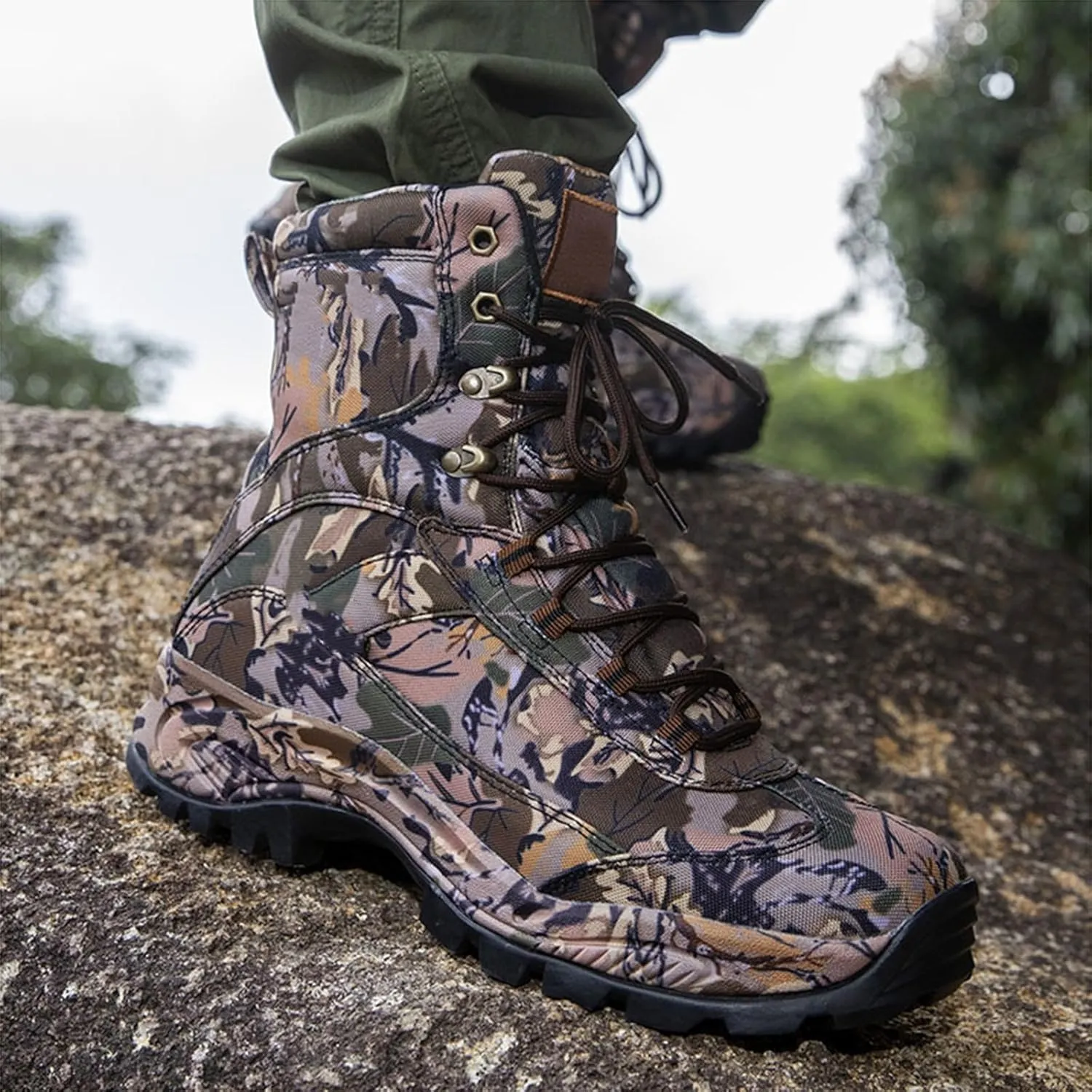 Men's Tactical Boots, Waterproof Trekking Boots, Breathable Outdoors Desert Boots, Anti Slip Lightweight Hiking Boots