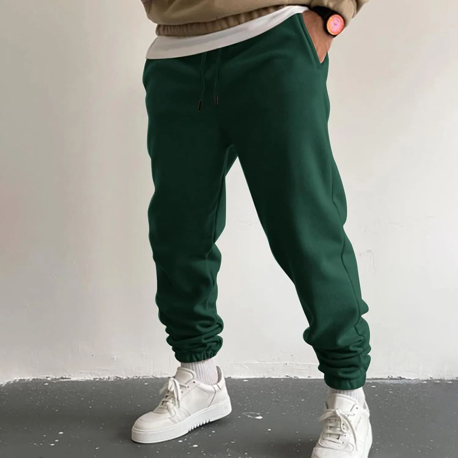 Mens Workout Cargo Sweatpants Work Jogger Pants with Pockets Mens Casual Pants Stretch Slim Fit Workout Bodybuilding