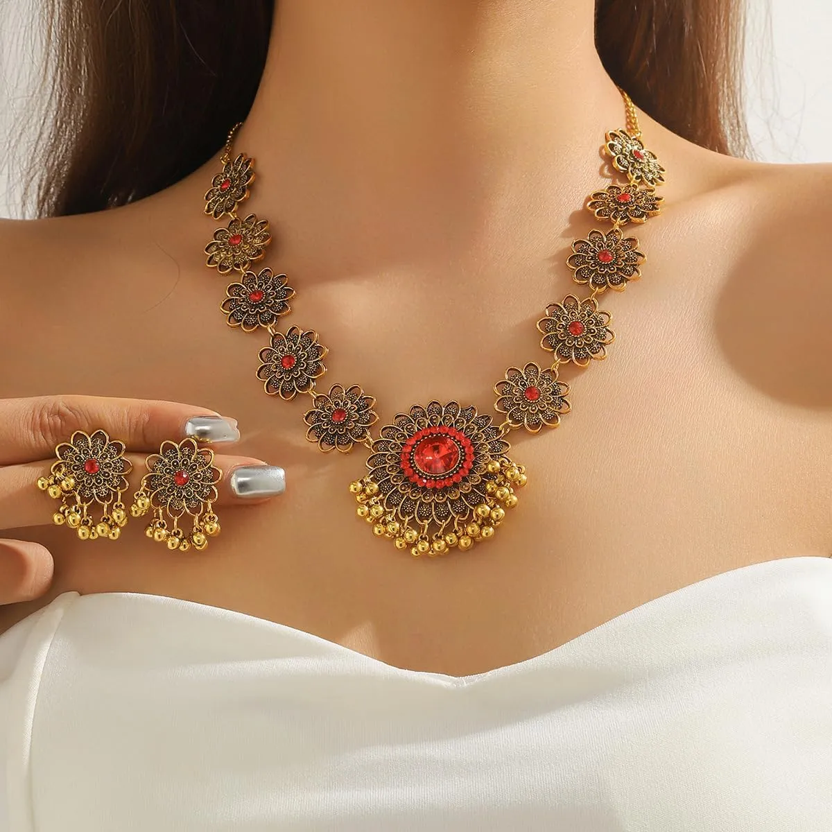 OIDIMS Bollywood Indian Jewelry Sets for Women Wedding Party Jewelry Flower Tassel Beaded Dangle Earring Oxidized Indian Choker Necklace Gold Plated Zirconia Jhumkas Chandelier Earrings Boho Jewelry